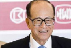 從寄人籬下到登頂香港首富，李嘉誠(chéng)的道與術(shù)
